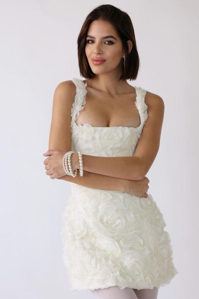 Mini-robe fleurie texturée 